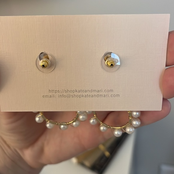 Katie & May Flower Pearl Drop Earrings - Picture 2 of 2